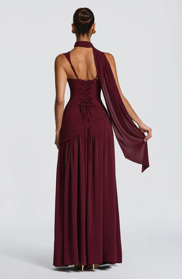 Aitana | Vestido maxi con tirantes y abertura lateral